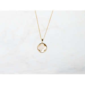 The Clover Collection Pendant 15mm Nude Pearl Including Adjustable Necklace up to 45cm