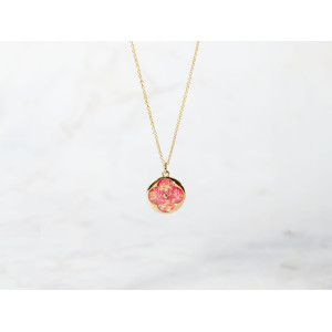 The Clover Collection Pendant 15mm Pinky Red Including Adjustable Necklace up to 45cm