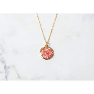 The Clover Collection Pendant 15mm Pinky Red Including Adjustable Necklace up to 45cm