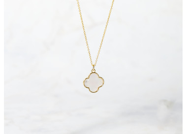 The Clover Collection Pendant 15mm Nude Pearl Including Adjustable Necklace up to 45cm