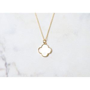 The Clover Collection Pendant 15mm Nude Pearl Including Adjustable Necklace up to 45cm