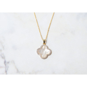 The Clover Collection Pendant 15mm Nude Pearl Including Adjustable Necklace up to 45cm