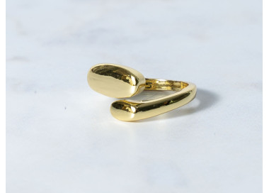 The Infinity Ring Collection Elegance and Chic Freesize Non Tarnish Gold Colour