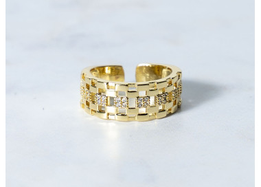 The Infinity Ring Collection Elegance and Chic Freesize Non Tarnish Gold Colour