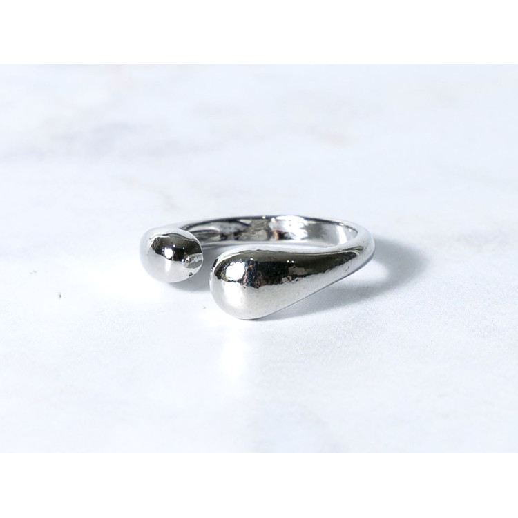 The Infinity Ring Collection Elegance and Chic Freesize Non Tarnish Silver Colour