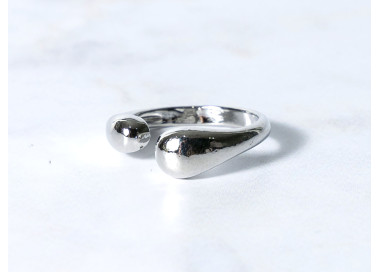 The Infinity Ring Collection Elegance and Chic Freesize Non Tarnish Silver Colour