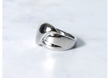 The Infinity Ring Collection Elegance and Chic Freesize Non Tarnish Silver Colour