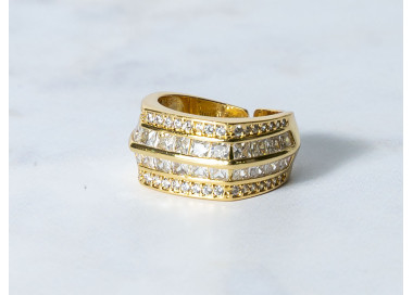 The Infinity Ring Collection Elegance and Chic Freesize Non Tarnish Gold Colour