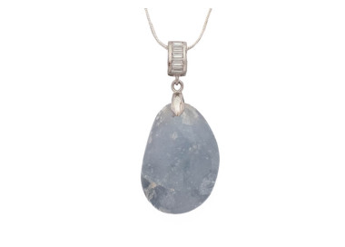 Blue aqua quartz gemstone pendant on a silver coloured necklace