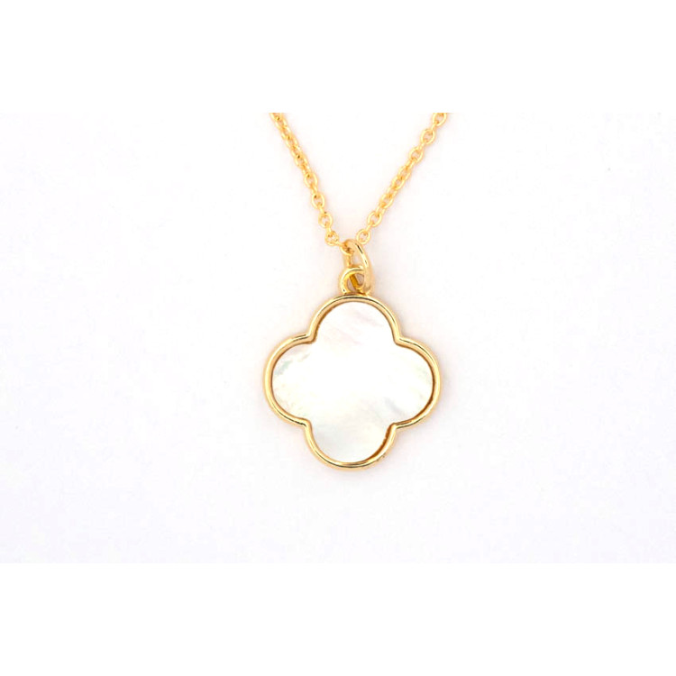 The Clover Collection Pendant 15mm Nude Pearl Including Adjustable Necklace up to 45cm