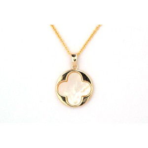 The Clover Collection Pendant 15mm Nude Pearl Including Adjustable Necklace up to 45cm