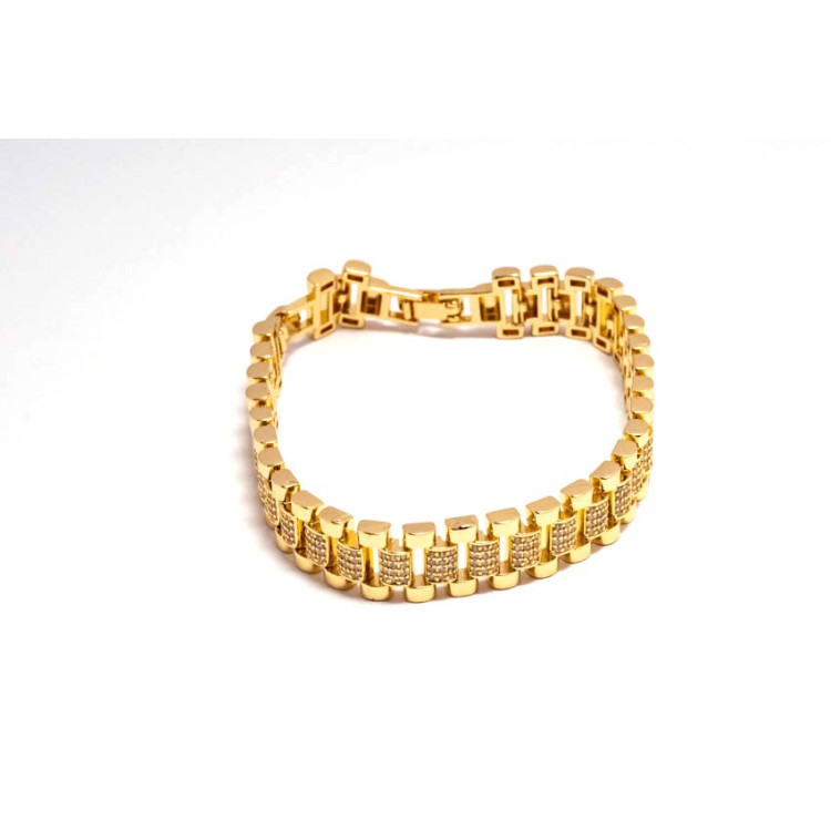 Chic Collection Bracelet Non Tarnish Gold Colour