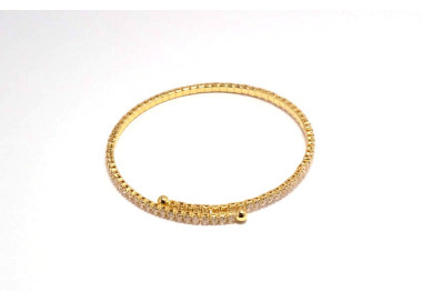 Chic Collection Bracelet Non Tarnish Gold Colour