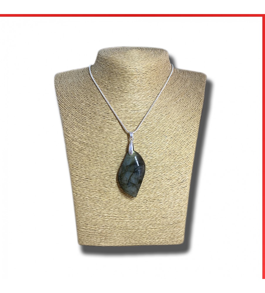 Labradorite gemstone pendant on a silver goloured necklace